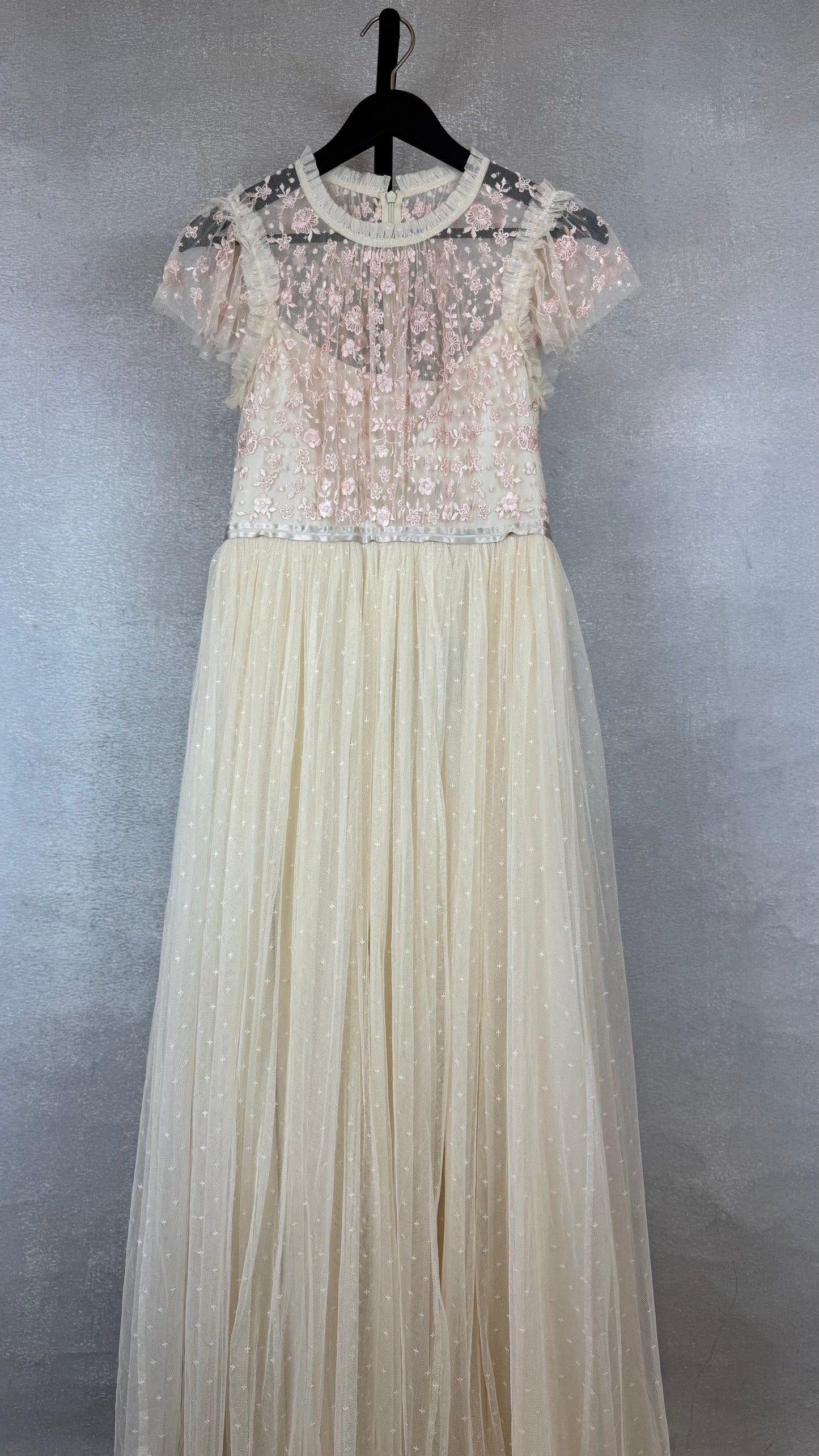 Needle and Thread - Size 6