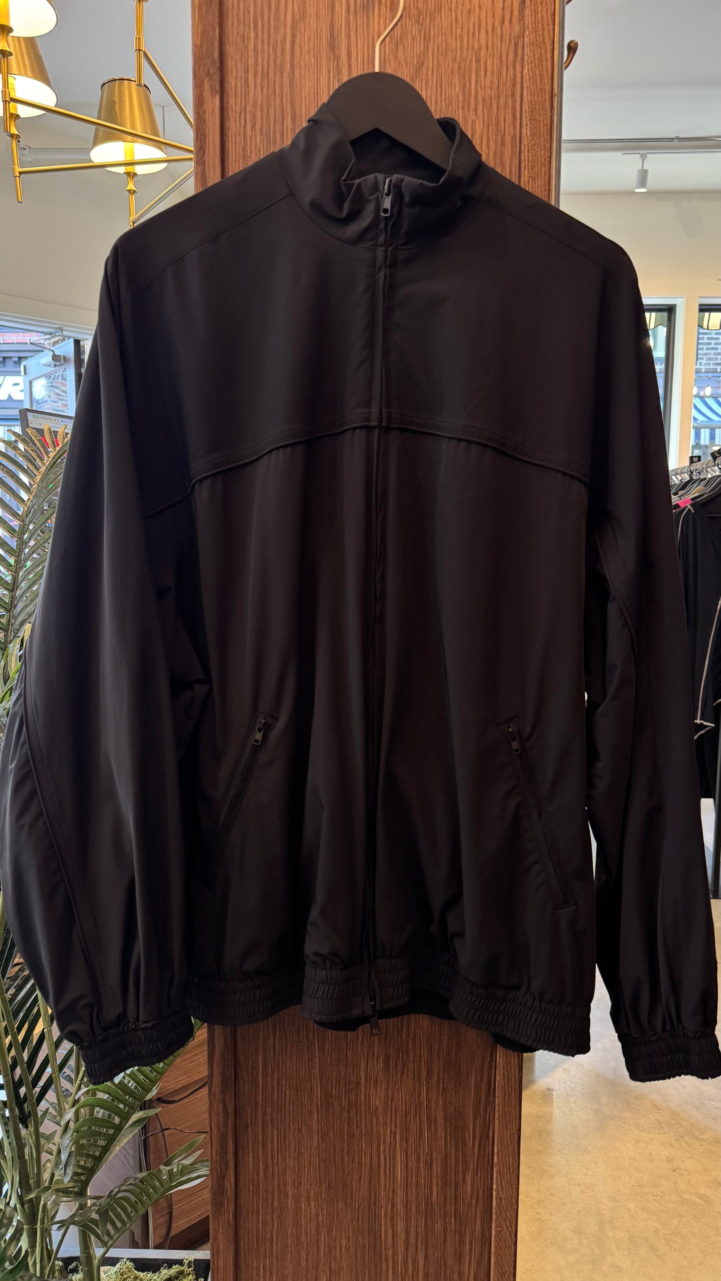 Men’s Skims - Size M