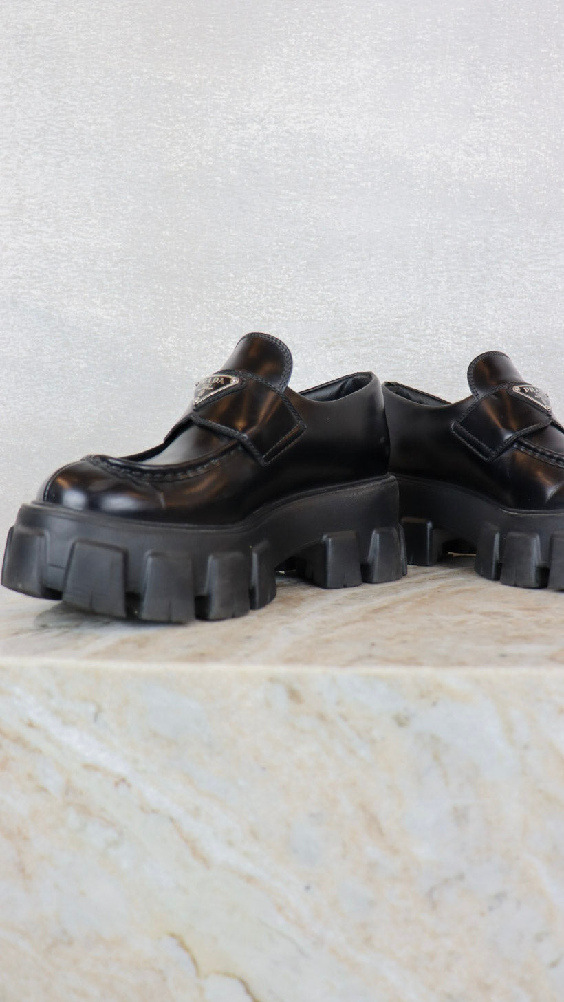 Prada - Size 36