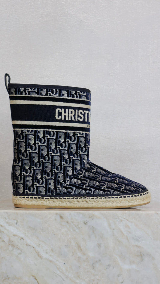 Christian Dior - Size 39