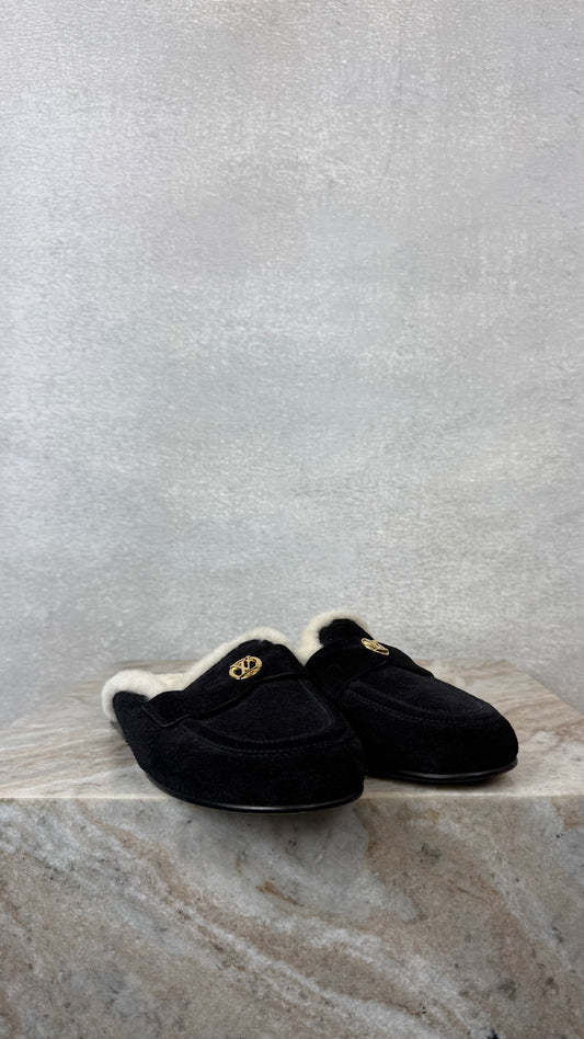Louis Vuitton - Size 36