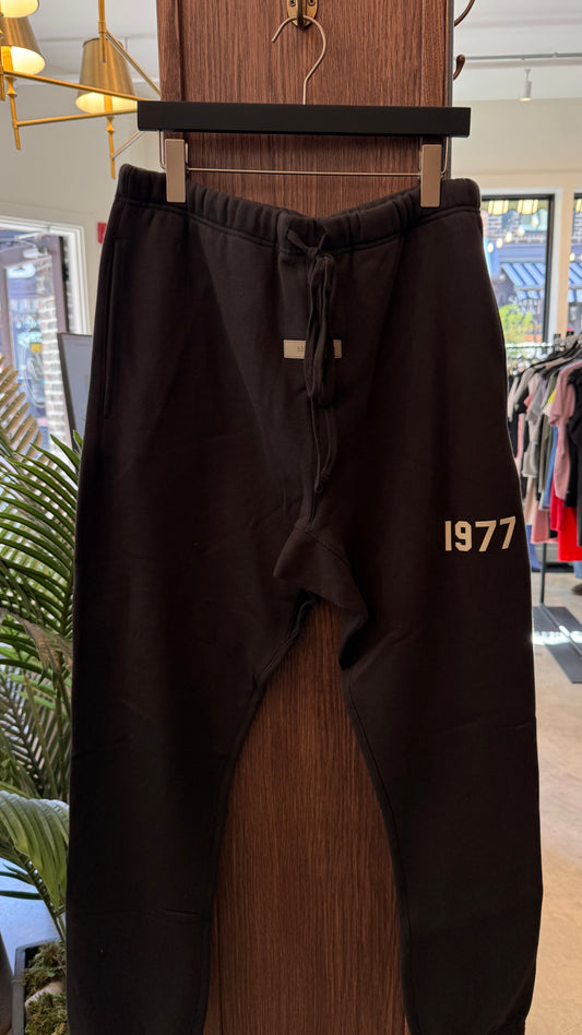 Men’s Essentials - Size XL