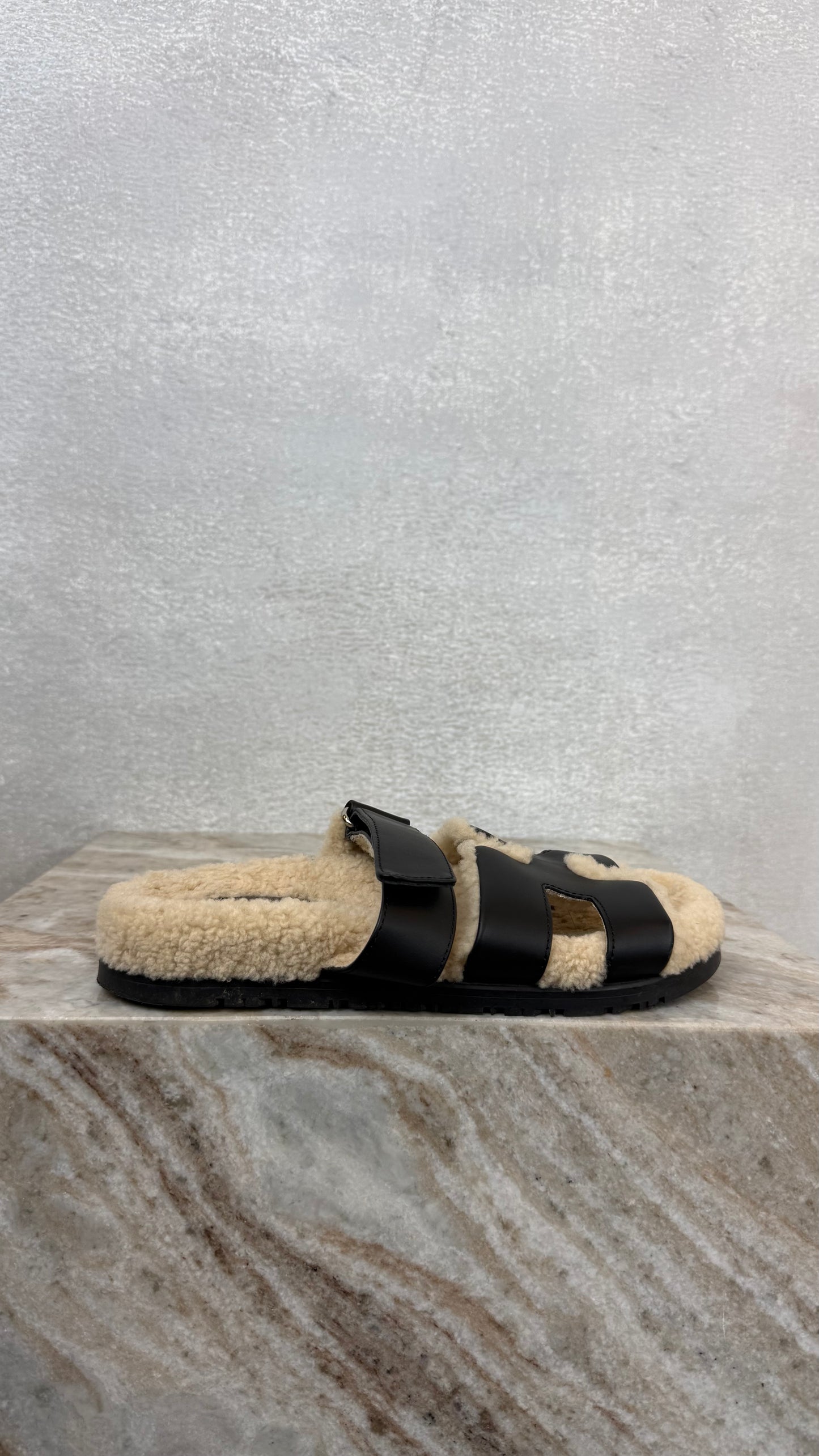 Hermes- Size 37
