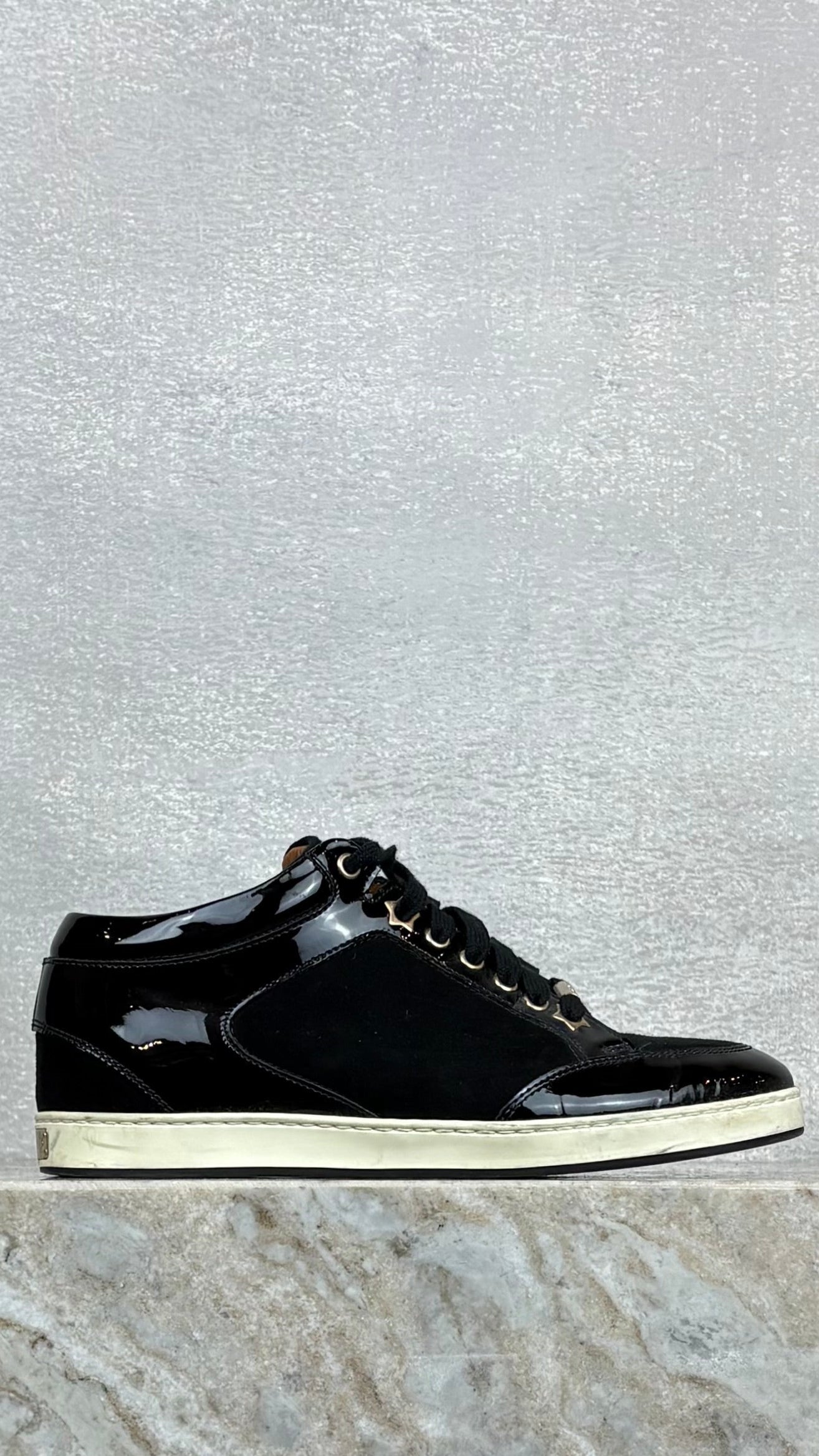 Jimmy Choo - Size 37