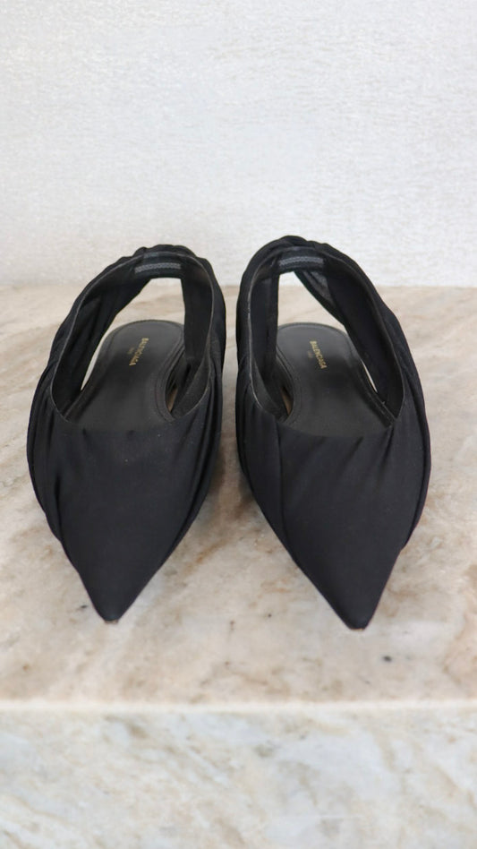 Balenciaga - Size 35