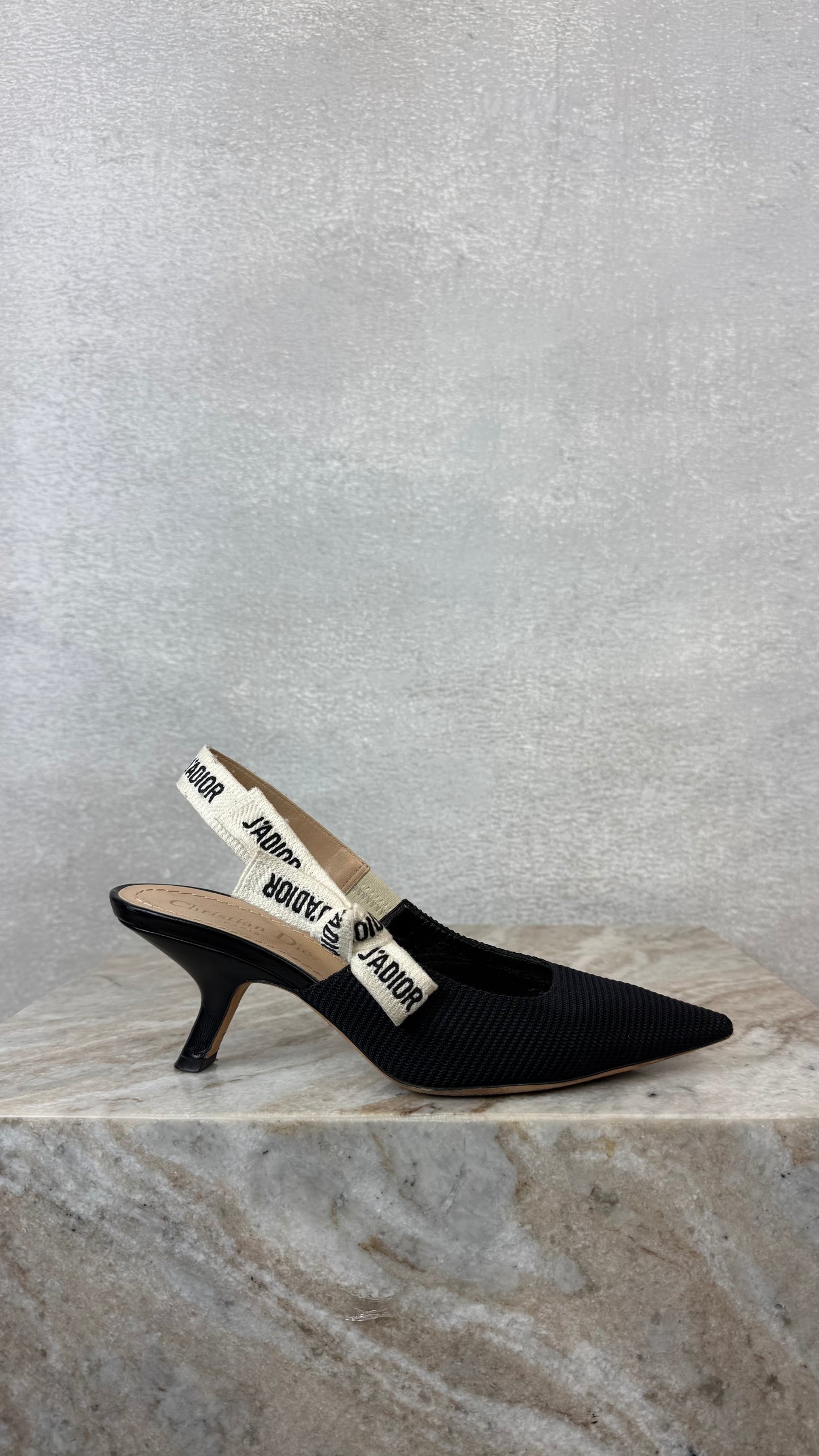 Christian Dior - Size 35.5