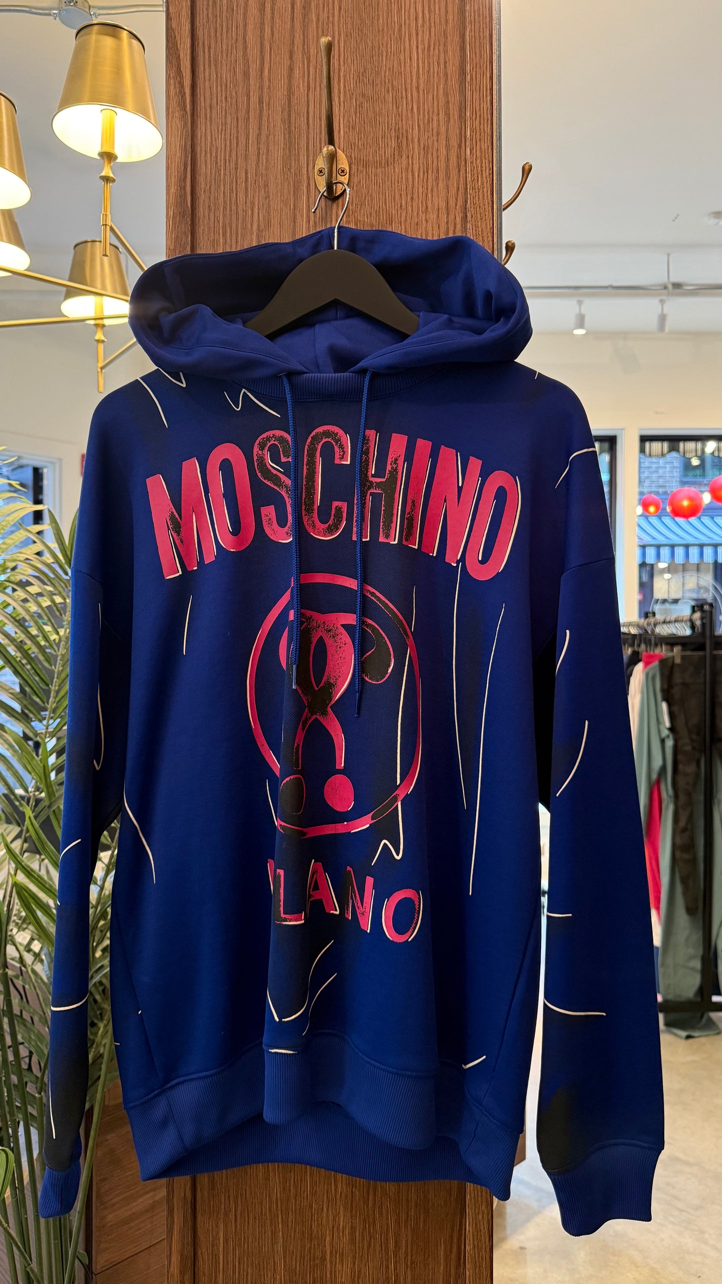 Men’s Moschino - Size