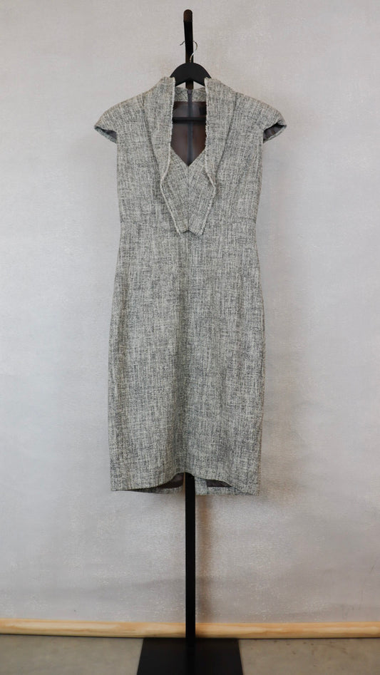 Amanda Wakely - Size 6