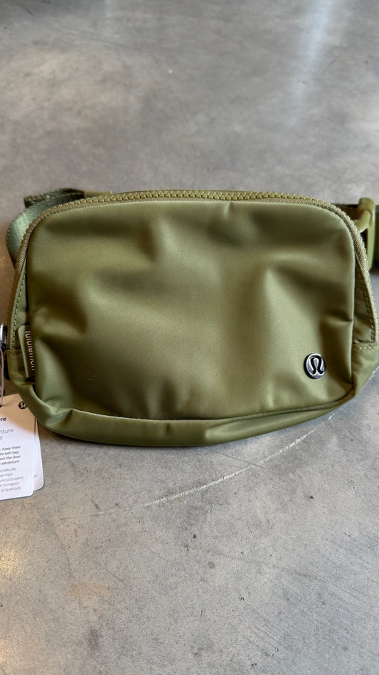 Lululemon - NWT