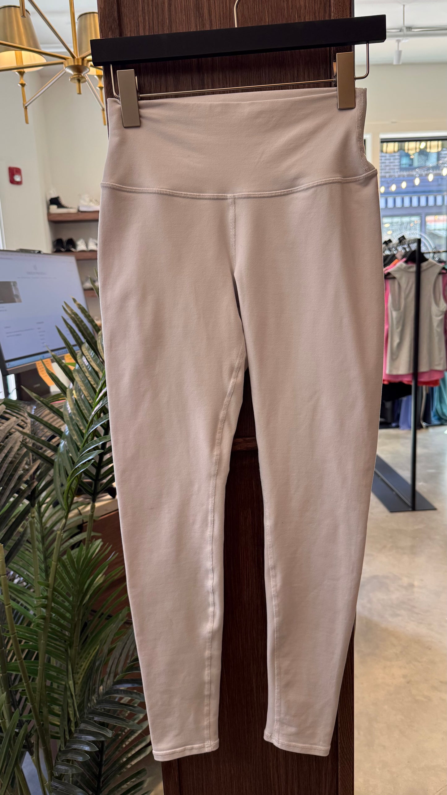Alo - Size XS