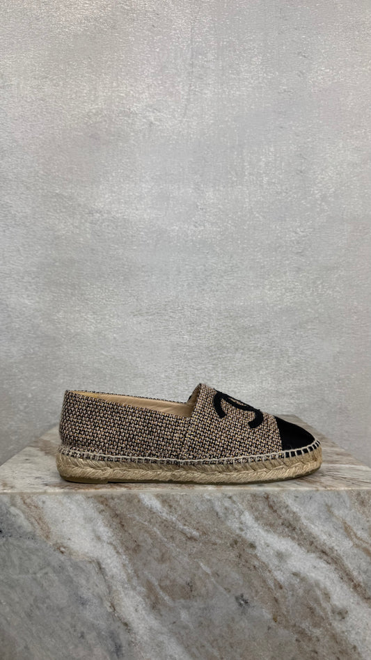 Chanel - Size 38
