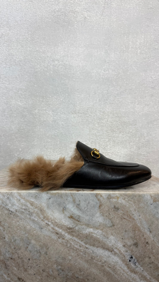 Gucci - Size 37
