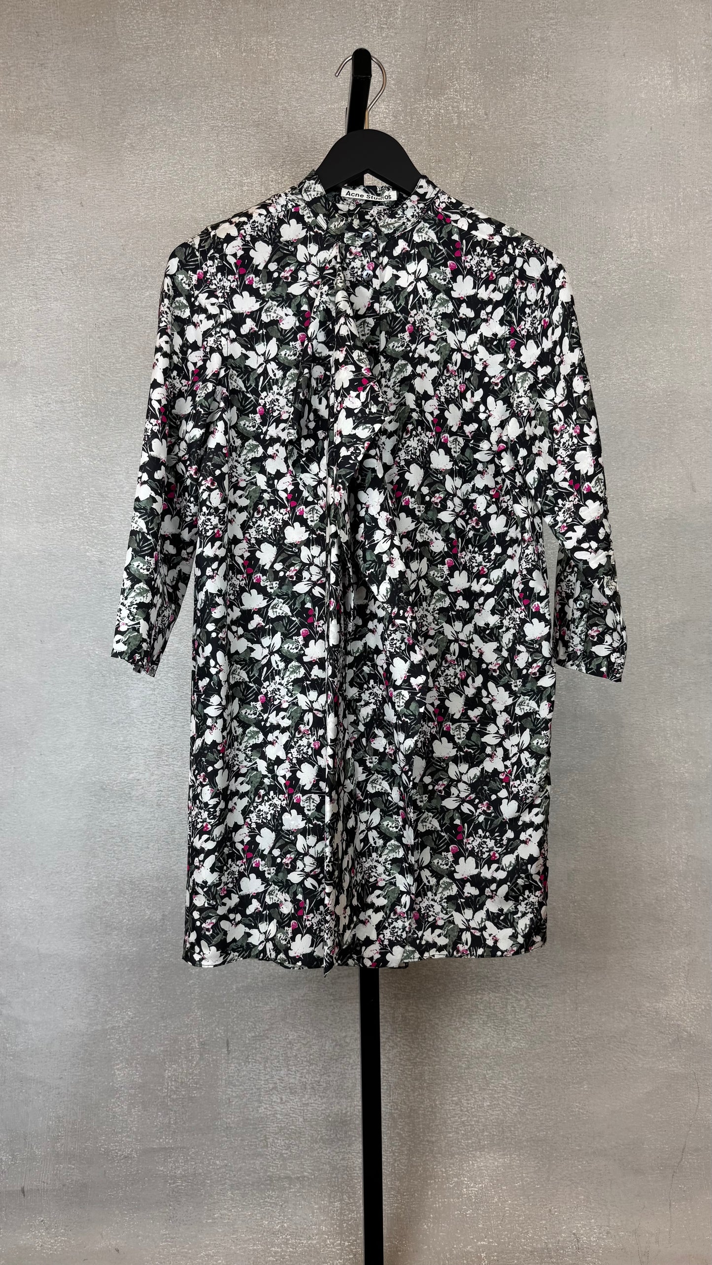 Acne Studios - Size S