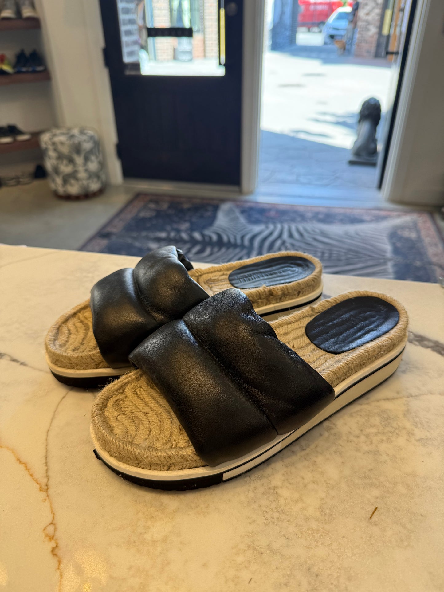 La Canadienne - Size 38
