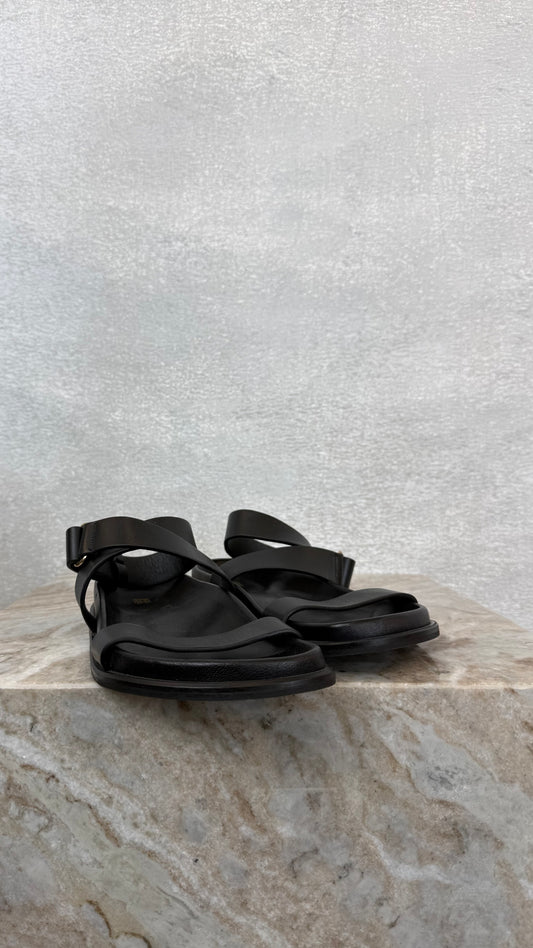 TOTEME - Size 37