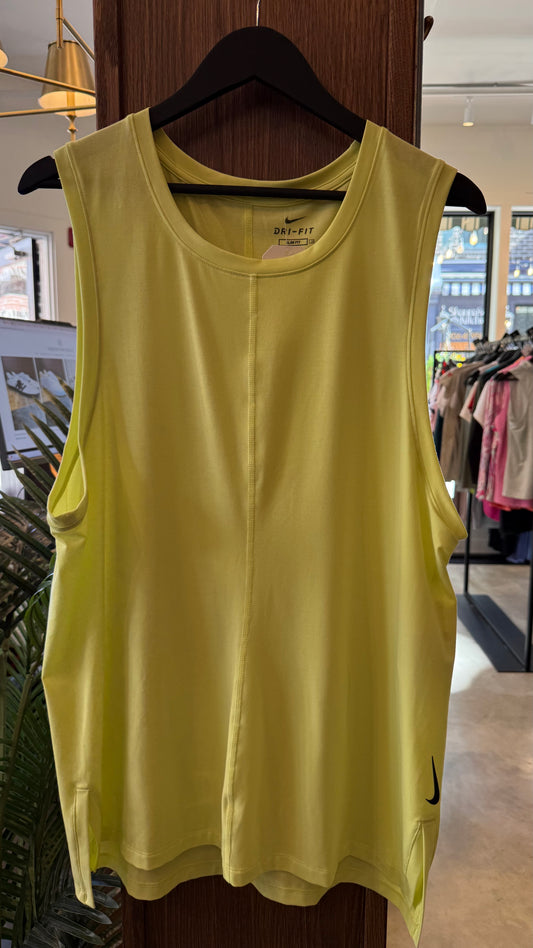 Nike - Size L