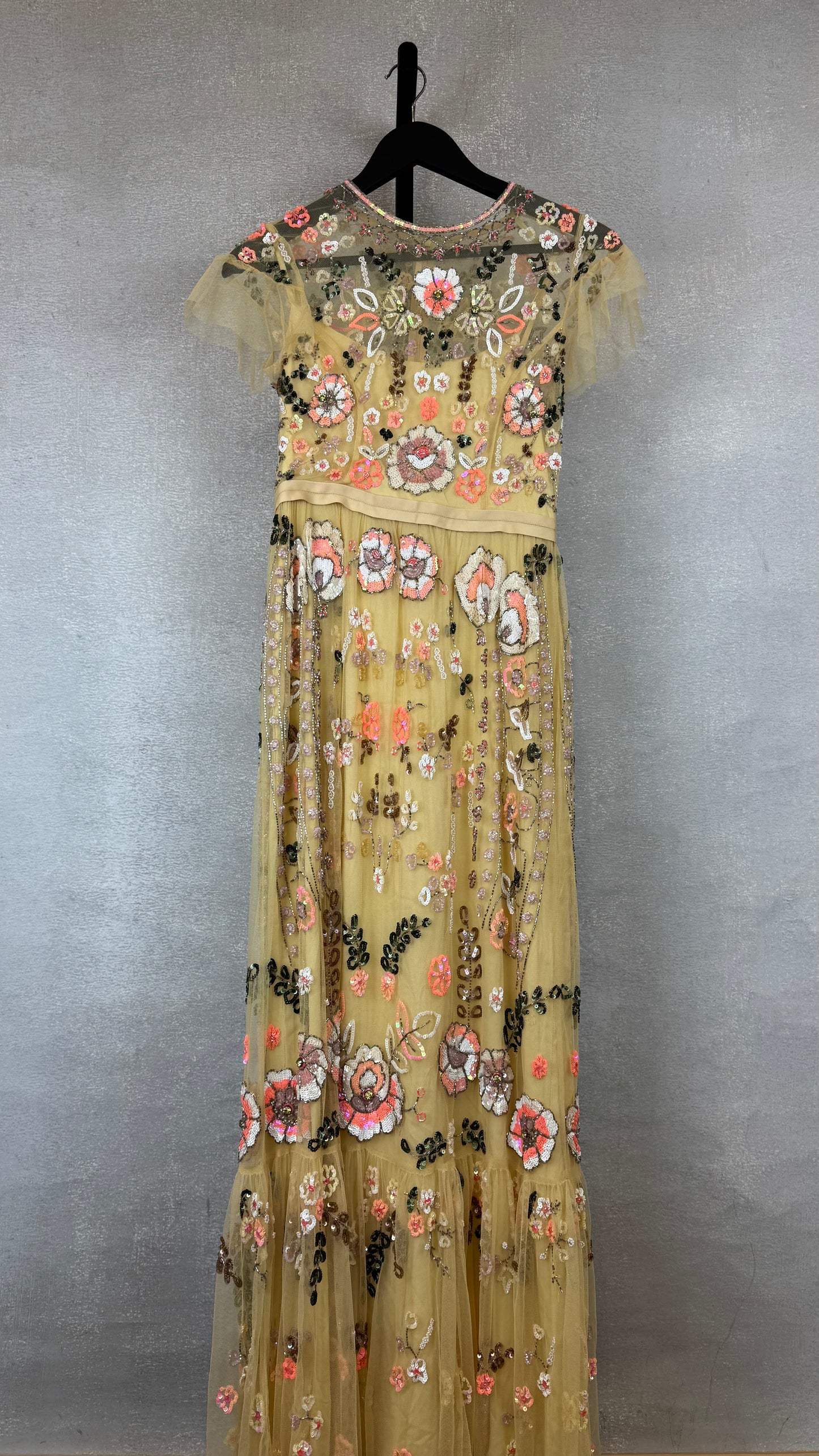 Needle and Thread - Size 4