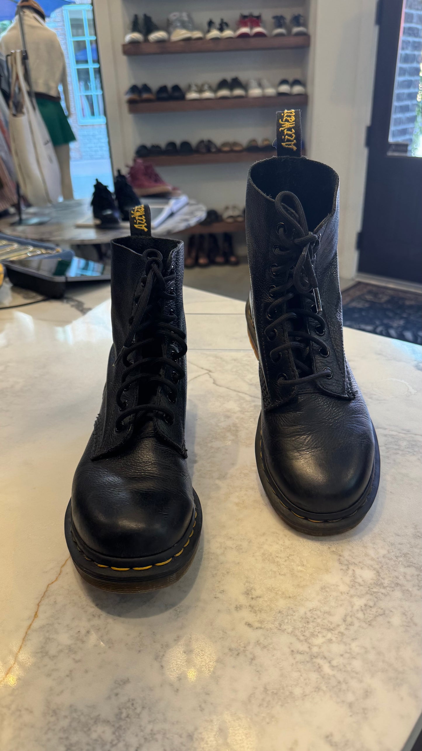 Doc Martens - Size 7