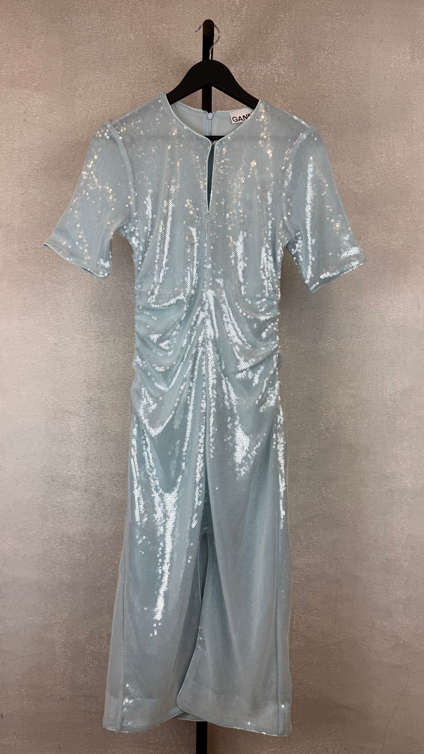 Ganni - Size 42