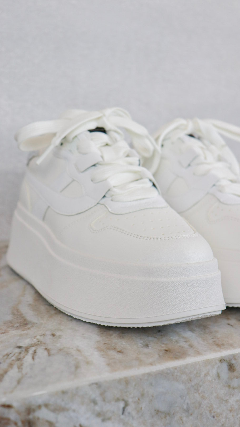 Ash -Size 36