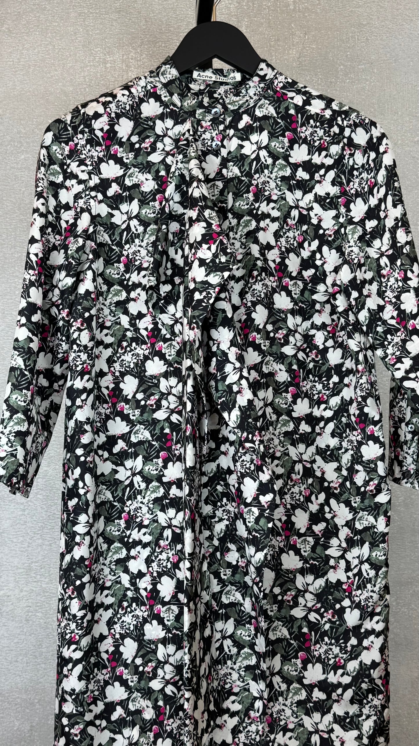 Acne Studios - Size S