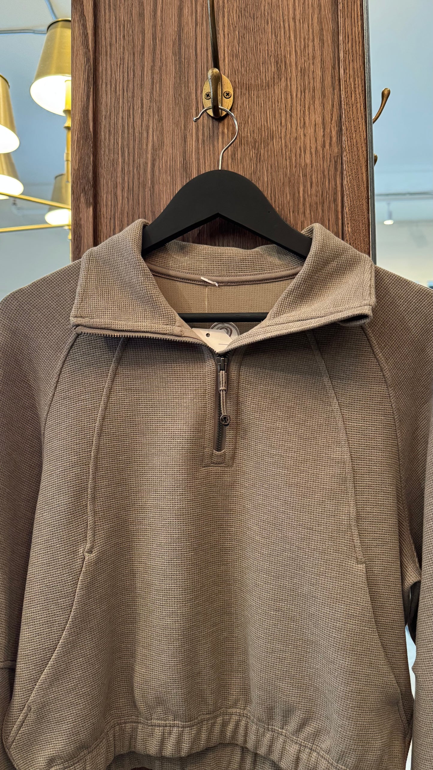 Lululemon - Size S