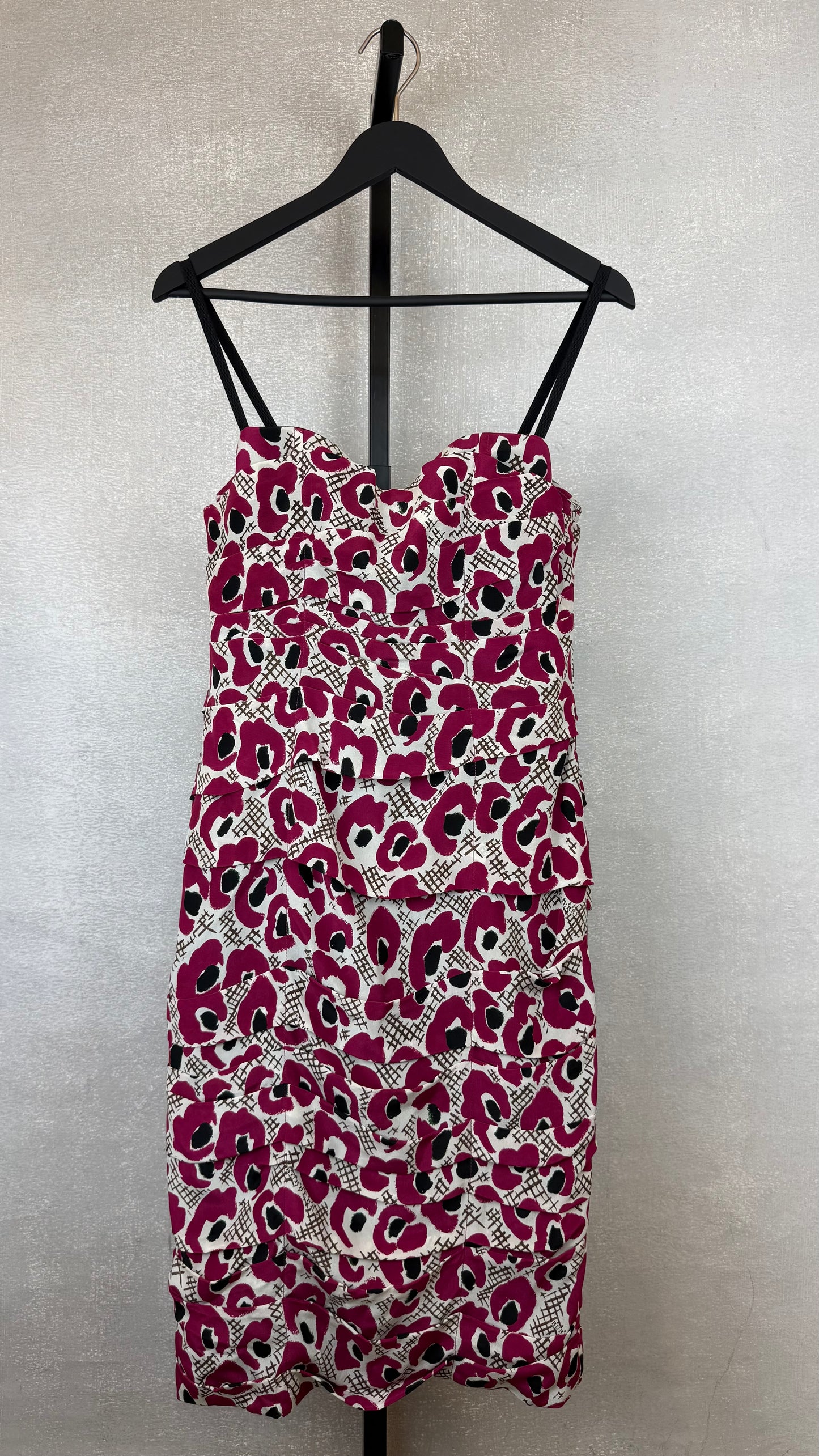 Burberry- Size 8