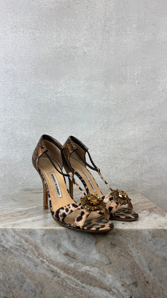 Manolo Blahnik - Size 39.5