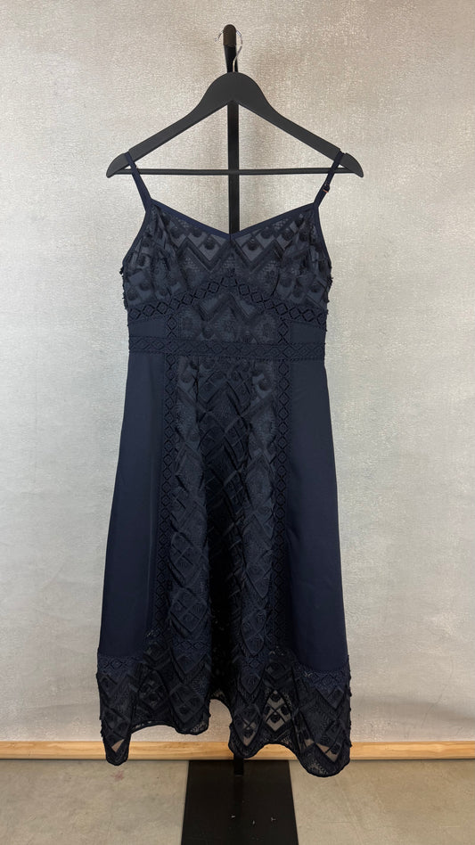 Ted Baker - Size 3