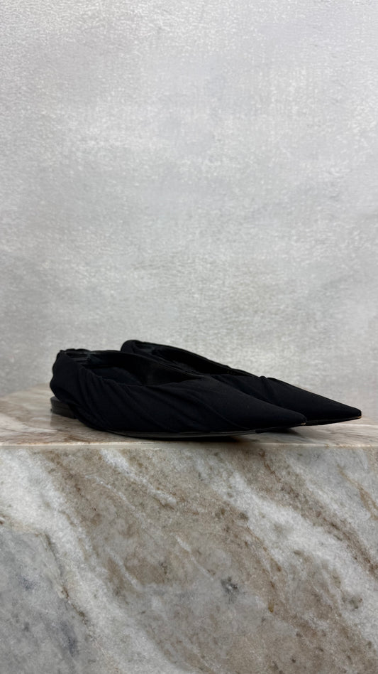 Balenciaga - Size 35