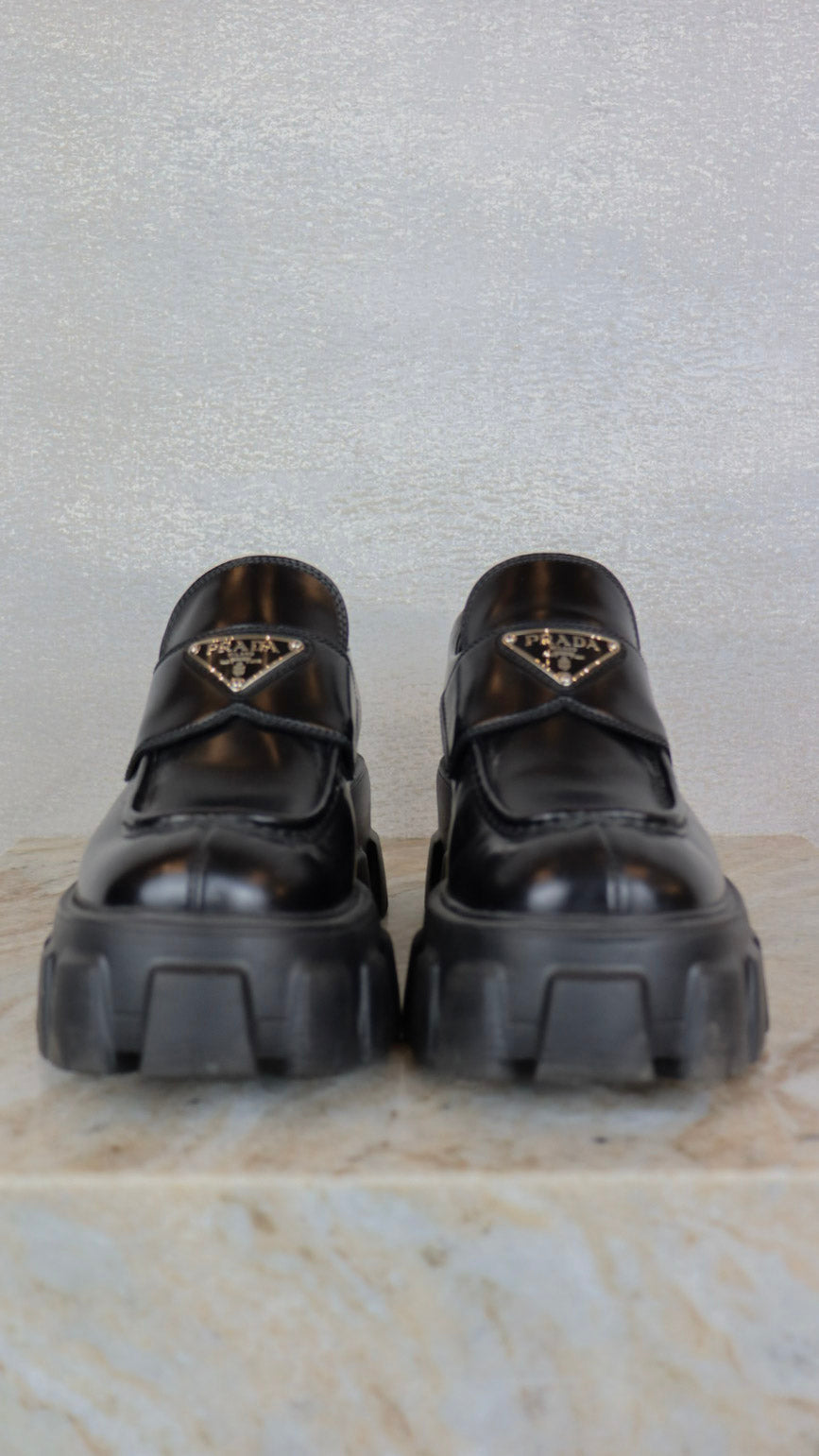 Prada - Size 36
