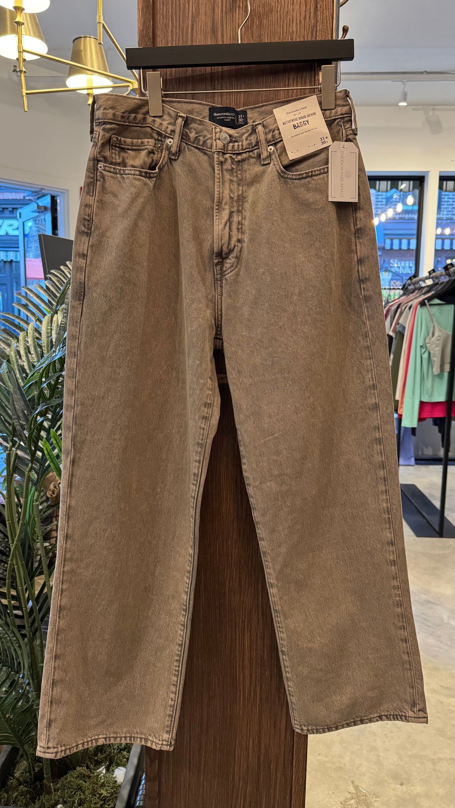 Men’s Abercrombie - Size 31W / 30L