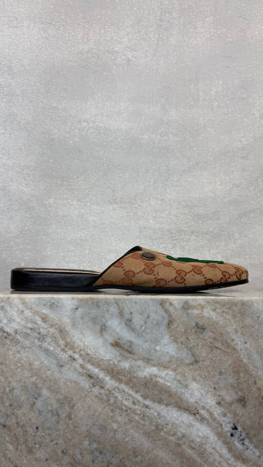 Gucci - Size 38