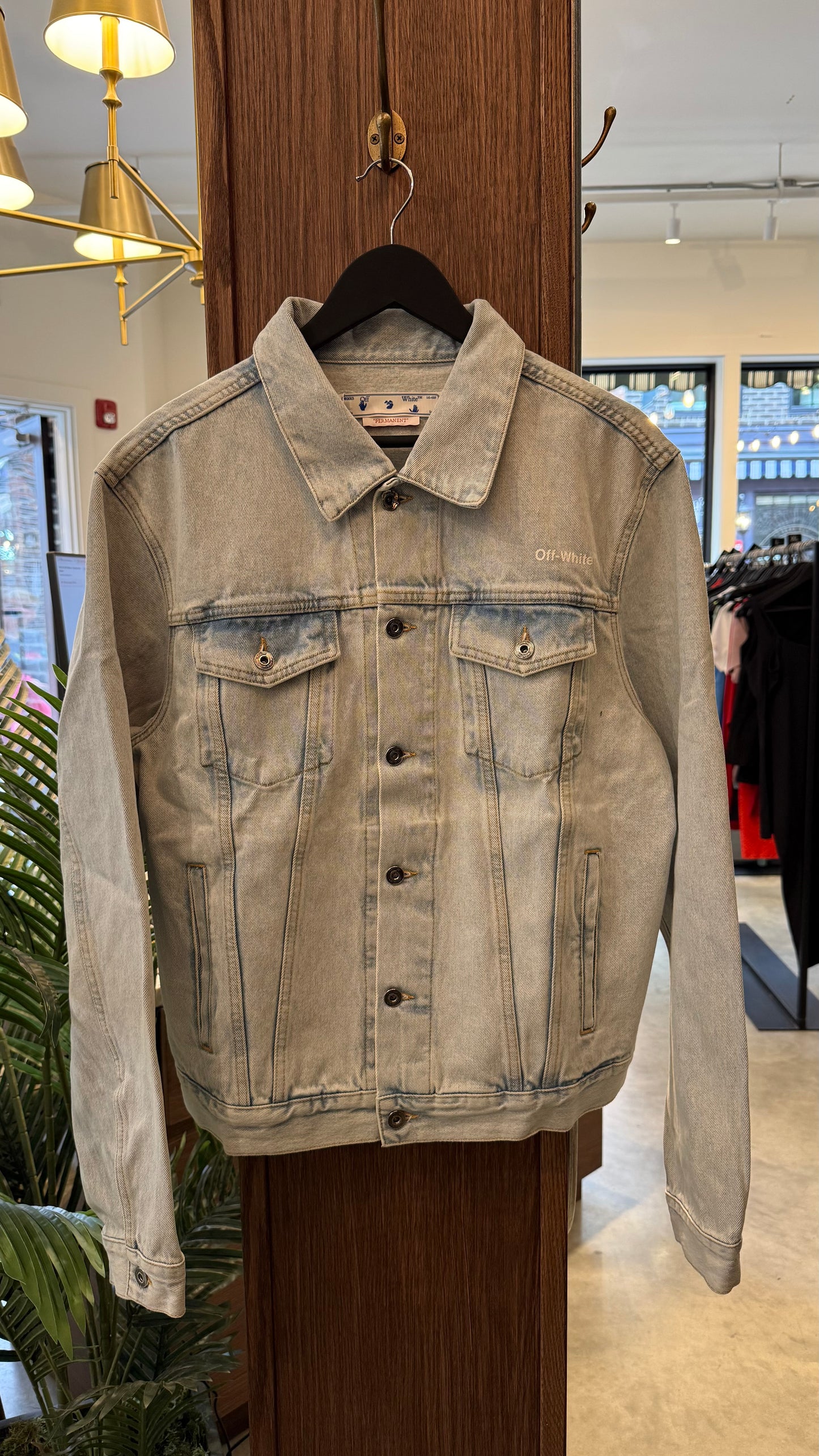 Men’s Off White - Size XL