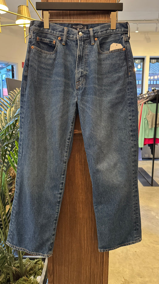 Men’s Abercrombie- Size 31L/30W