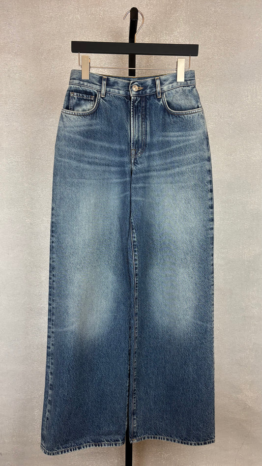 G. - Size 25