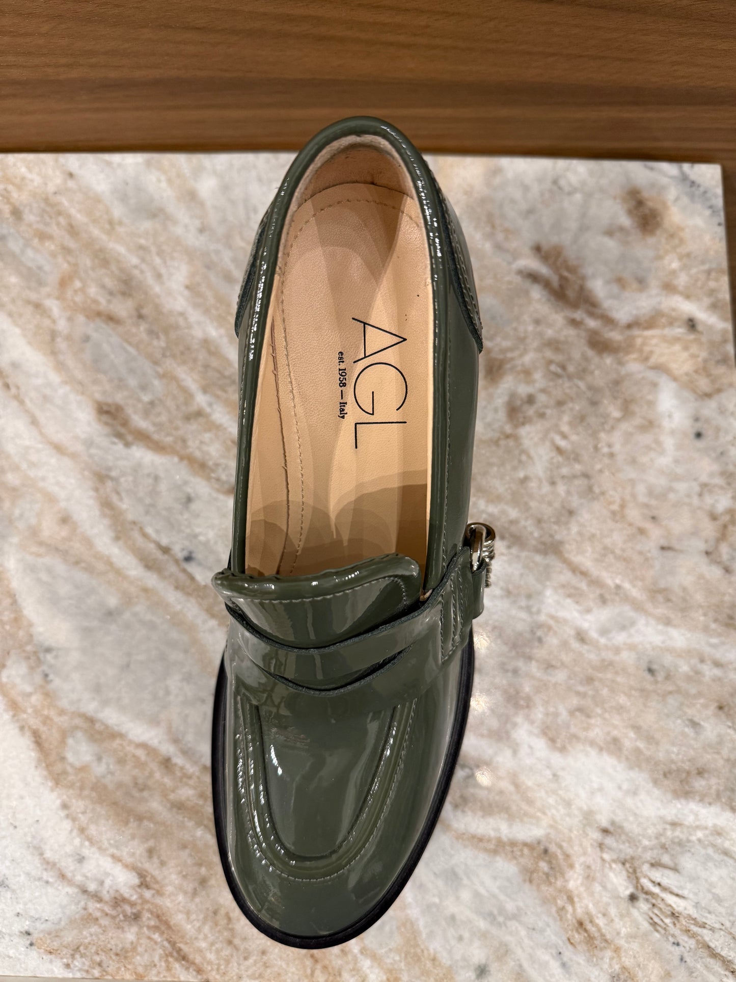 AGL - Size 38.5