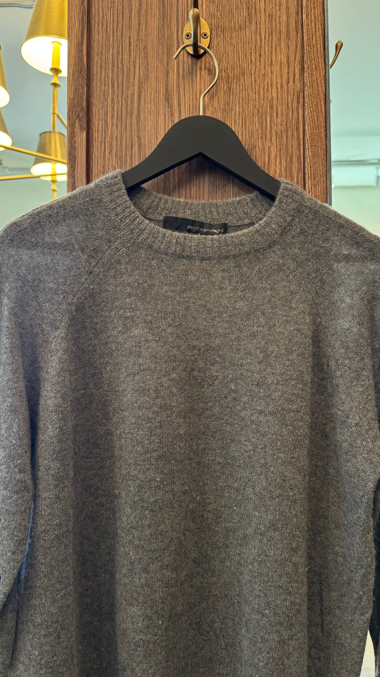 360 Cashmere - Size M