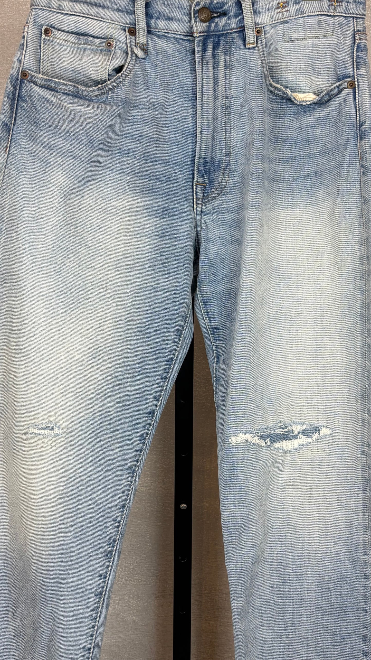R13 - Size 26