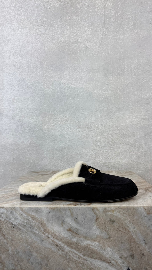 Louis Vuitton - Size 36