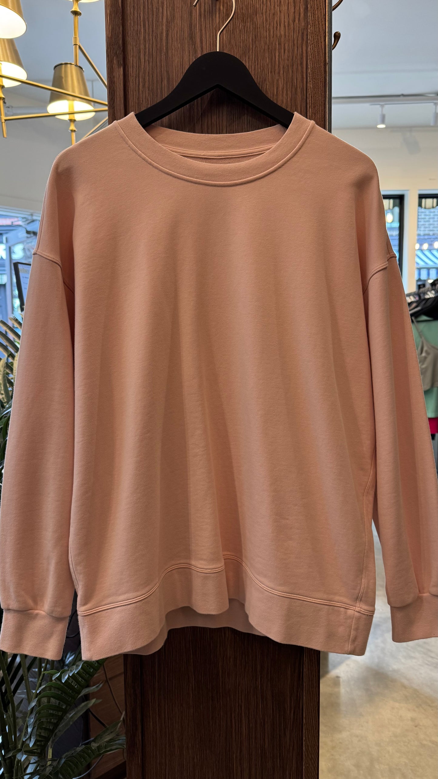 Lululemon - Size L