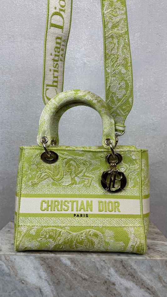 Lime green Dior lady d-lite