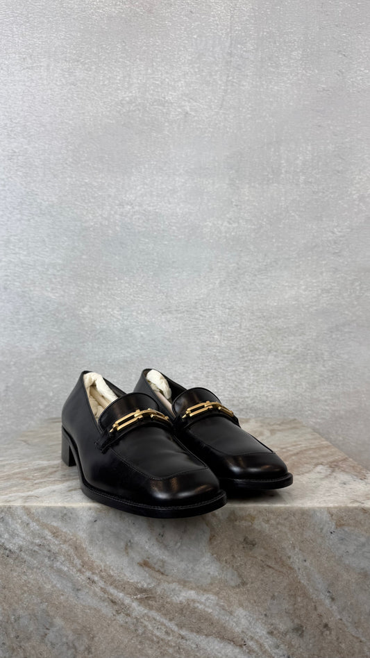 Salvatore Ferragamo - Size 6