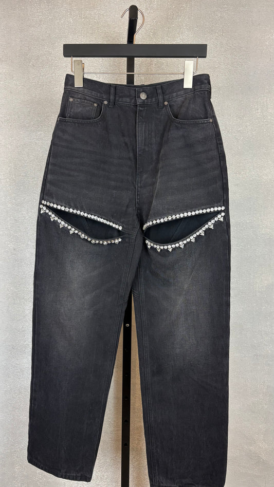 Area - Size 28