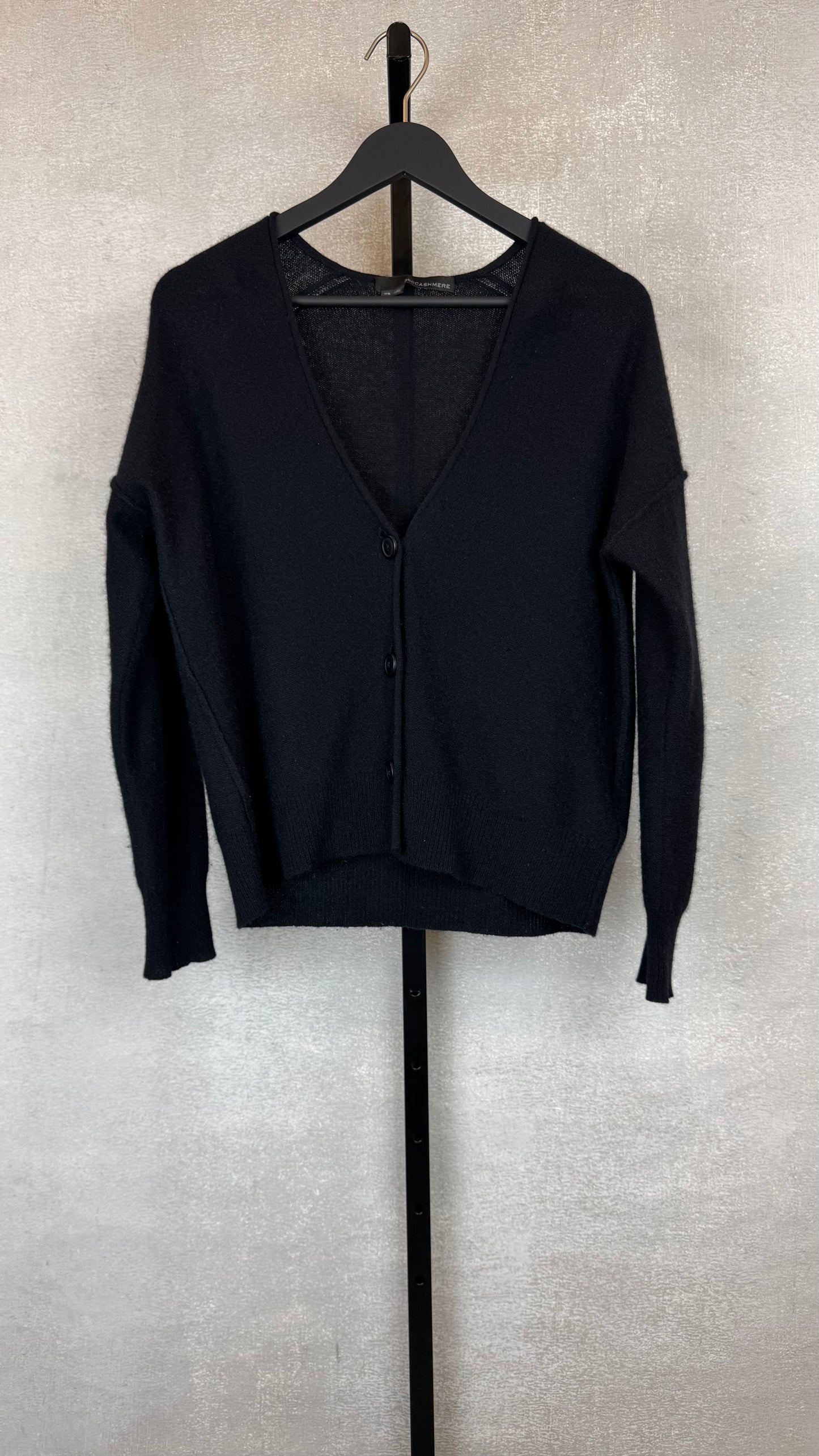360 Cashmere - Size XS