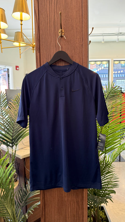 Men’s Nike - Size M