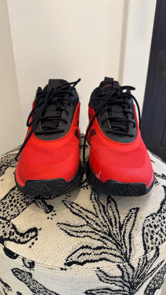 Men’s Adidas - Size 9