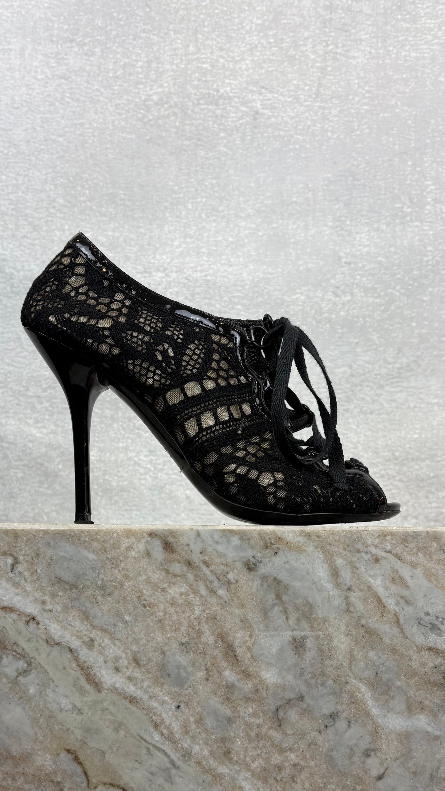 Dolce & Gabbana - Size 39