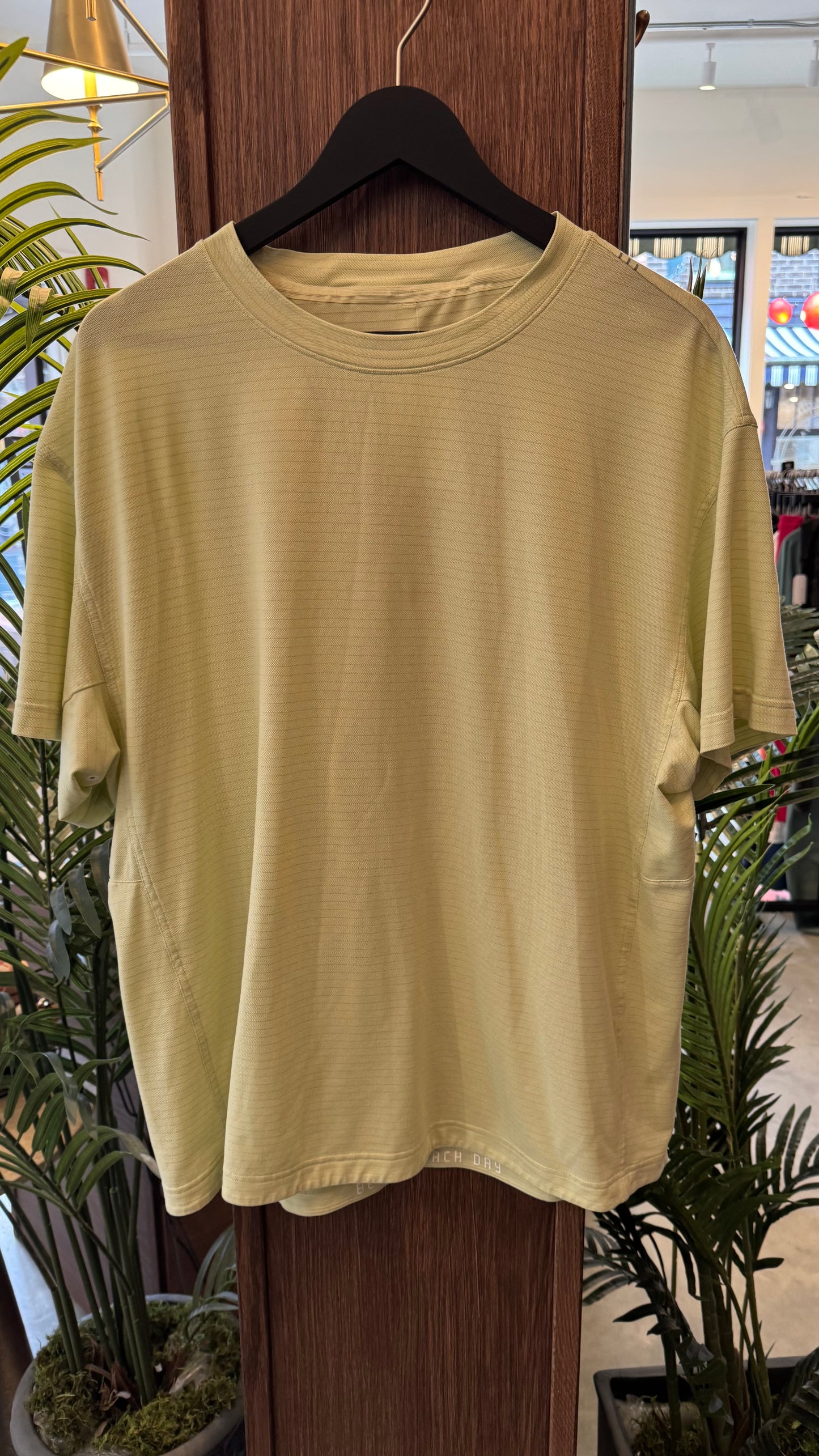 Men’s Lululemon - Size L