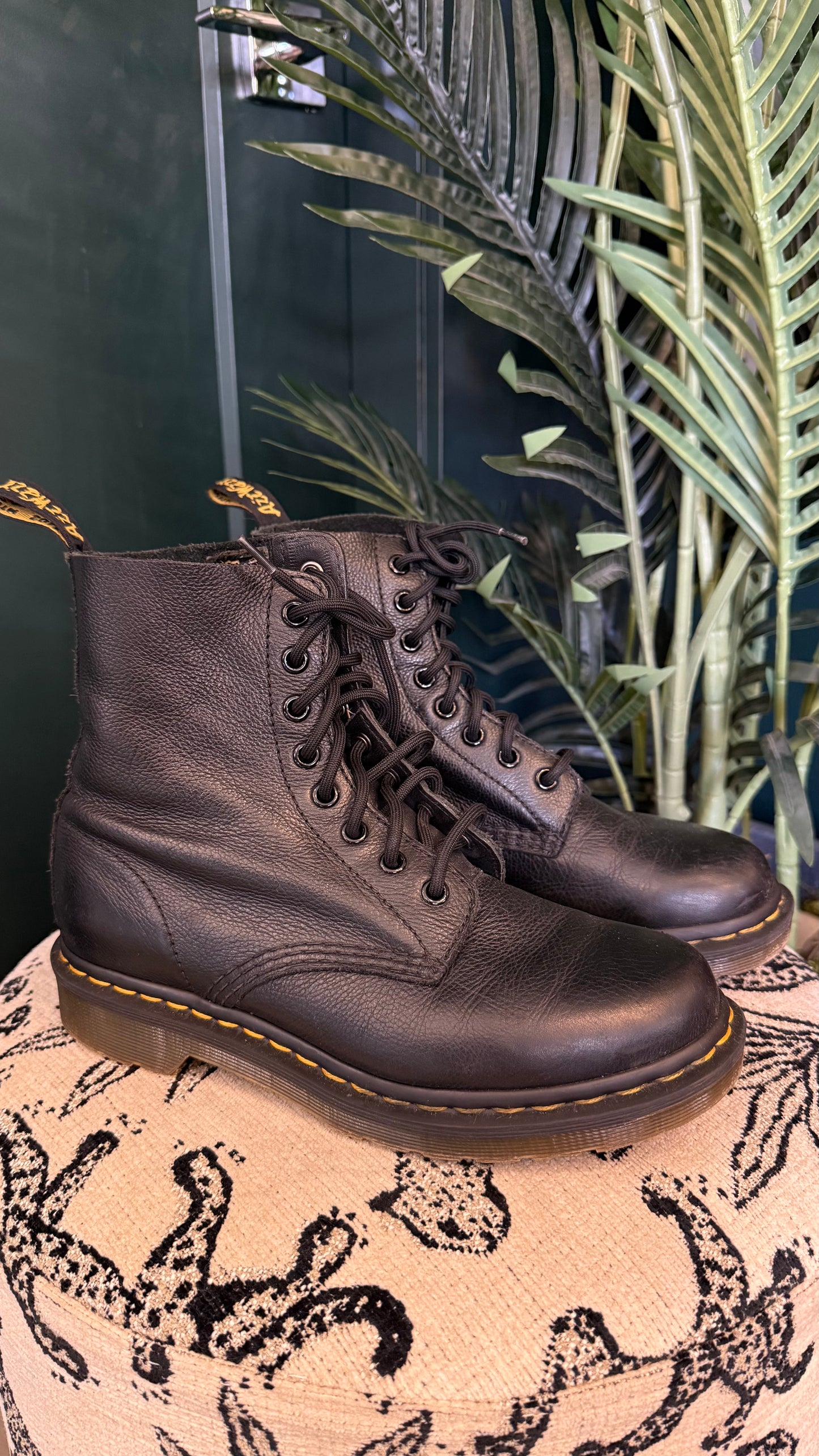 Doc Martens - Size 7
